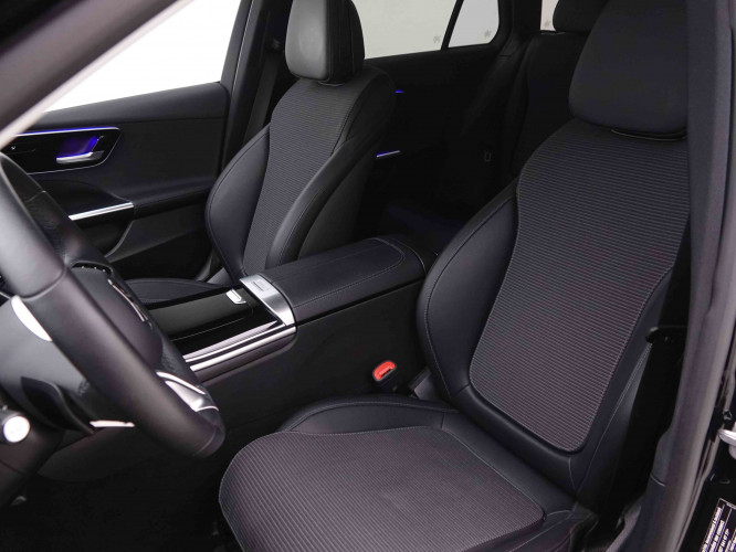 MERCEDES_MERCEDES_CKLASSE_2548460_7.jpg
