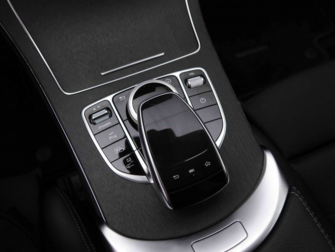 MERCEDES_MERCEDES_CKLASSE_2548614_16.jpg