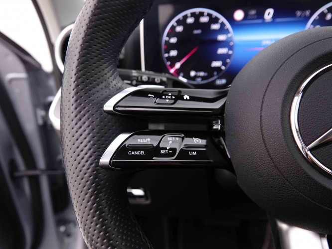 MERCEDES_MERCEDES_CKLASSE_2548618_19.jpg