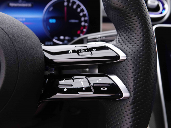 MERCEDES_MERCEDES_CKLASSE_2548997_23.jpg