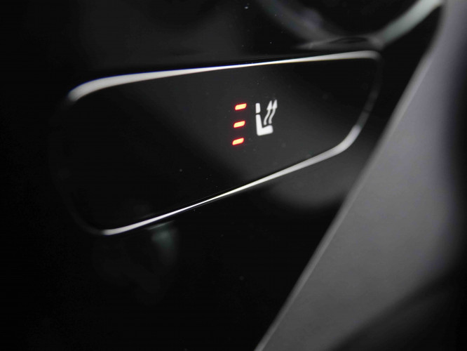 MERCEDES_MERCEDES_CKLASSE_2550180_23.jpg