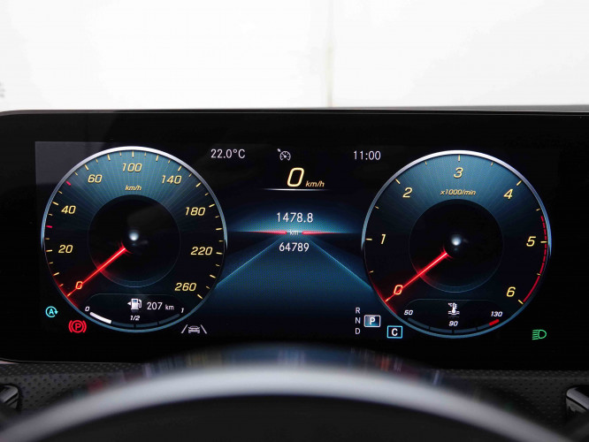 MERCEDES_MERCEDES_CLA_2548332_18.jpg