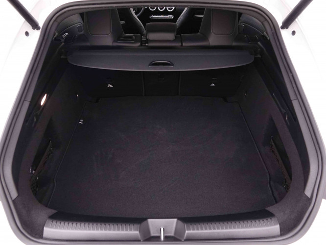 MERCEDES_MERCEDES_CLA_2548332_5.jpg