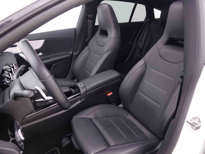 MERCEDES_MERCEDES_CLA_2548332_7.jpg