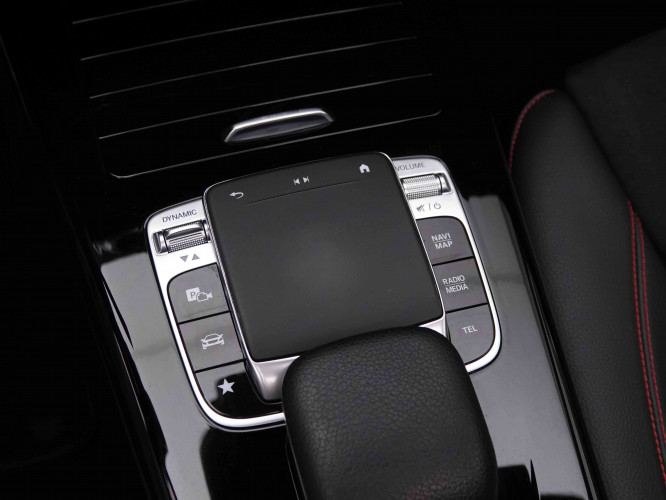 MERCEDES_MERCEDES_CLA_2548339_15.jpg