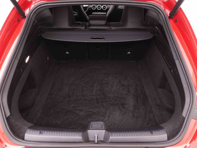 MERCEDES_MERCEDES_CLA_2548339_5.jpg