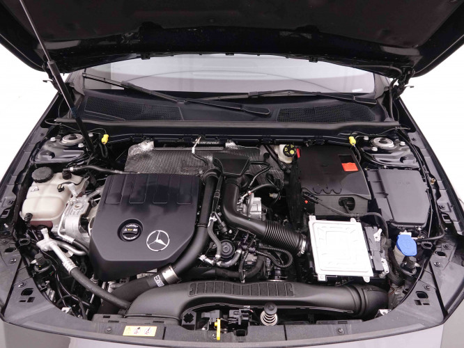 MERCEDES_MERCEDES_CLA_2548697_22.jpg