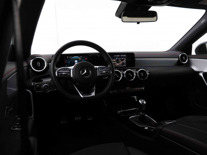 MERCEDES_MERCEDES_CLA_2548697_7.jpg