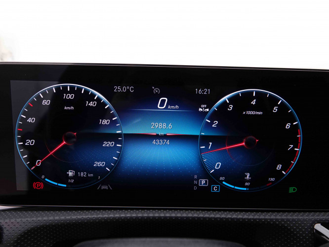 MERCEDES_MERCEDES_CLA_2548866_17.jpg