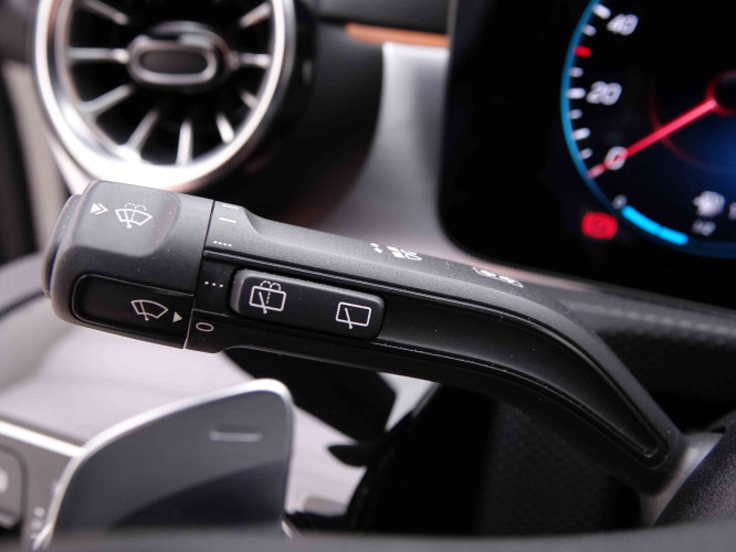 MERCEDES_MERCEDES_CLA_2548866_18.jpg