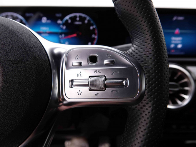 MERCEDES_MERCEDES_CLA_2548866_20.jpg