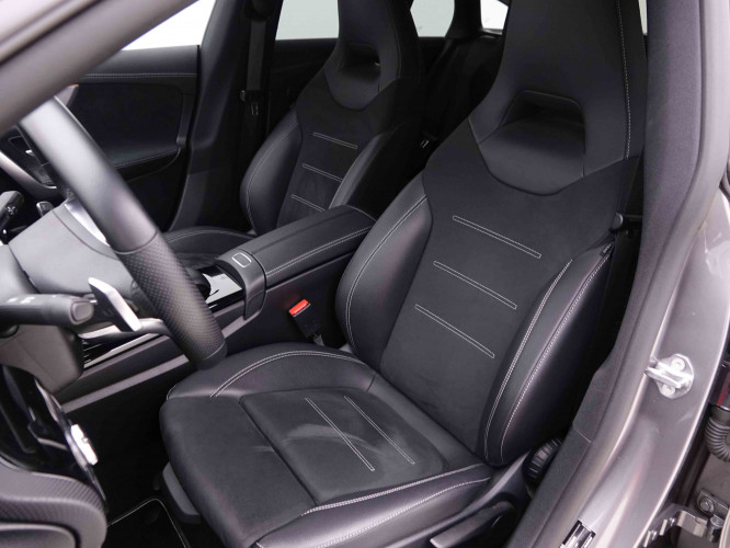 MERCEDES_MERCEDES_CLA_2548866_7.jpg