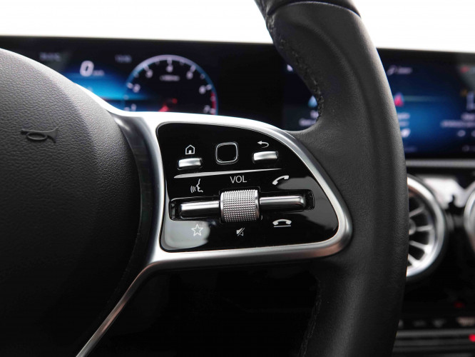 MERCEDES_MERCEDES_CLA_2549500_21.jpg