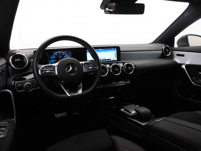 MERCEDES_MERCEDES_CLA_2550117_8.jpg