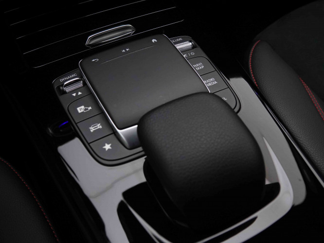 MERCEDES_MERCEDES_CLA_2550118_19.jpg