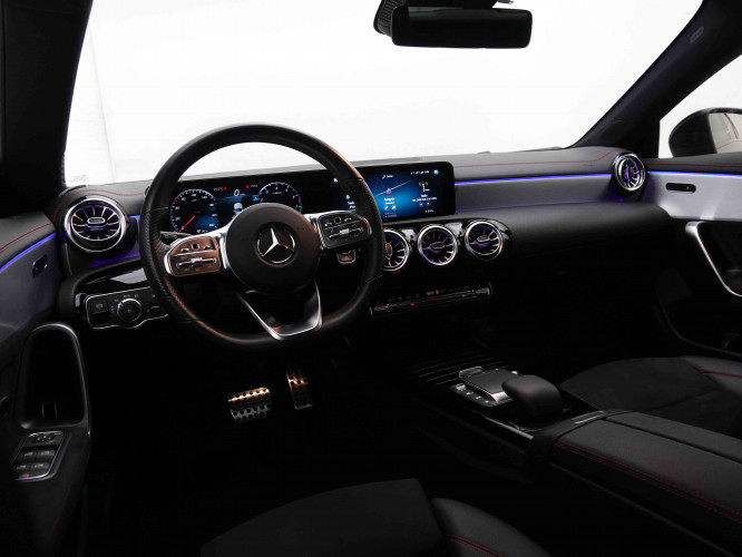 MERCEDES_MERCEDES_CLA_2550118_8.jpg