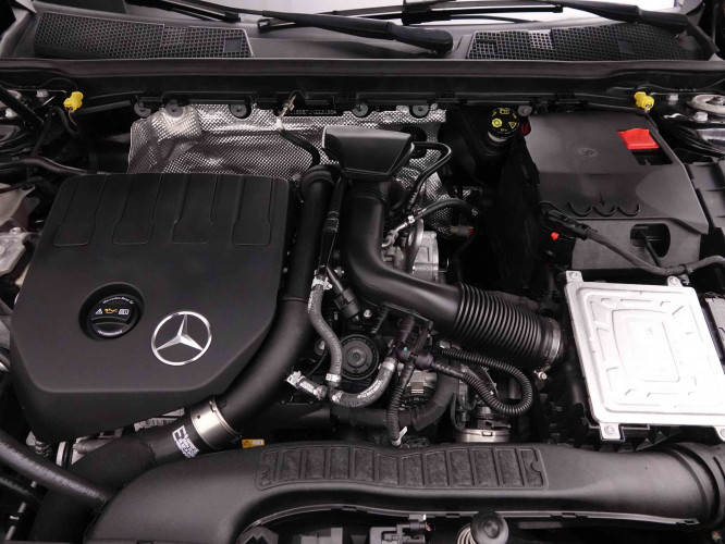 MERCEDES_MERCEDES_CLA_2652539_28.jpg