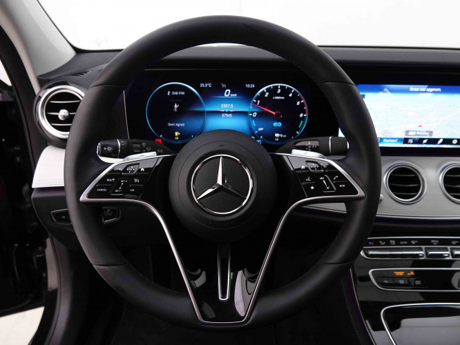 MERCEDES_MERCEDES_EKLASSE_2548380_10.jpg