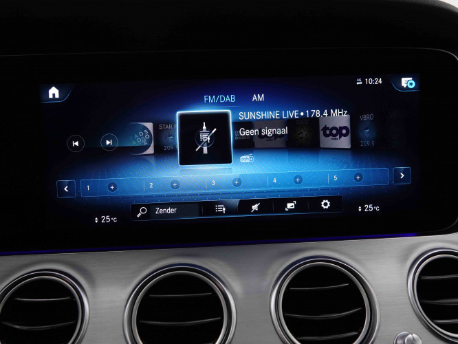 MERCEDES_MERCEDES_EKLASSE_2548380_12.jpg