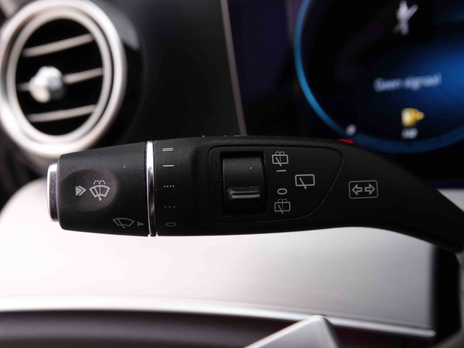 MERCEDES_MERCEDES_EKLASSE_2548380_18.jpg