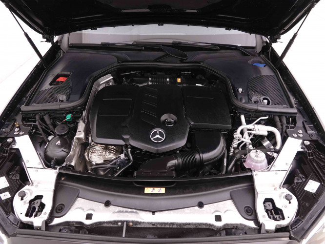 MERCEDES_MERCEDES_EKLASSE_2548380_23.jpg