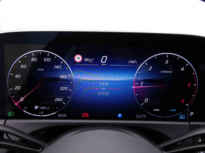 MERCEDES_MERCEDES_EKLASSE_2548748_17.jpg