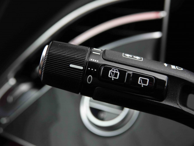 MERCEDES_MERCEDES_EKLASSE_2548880_19.jpg