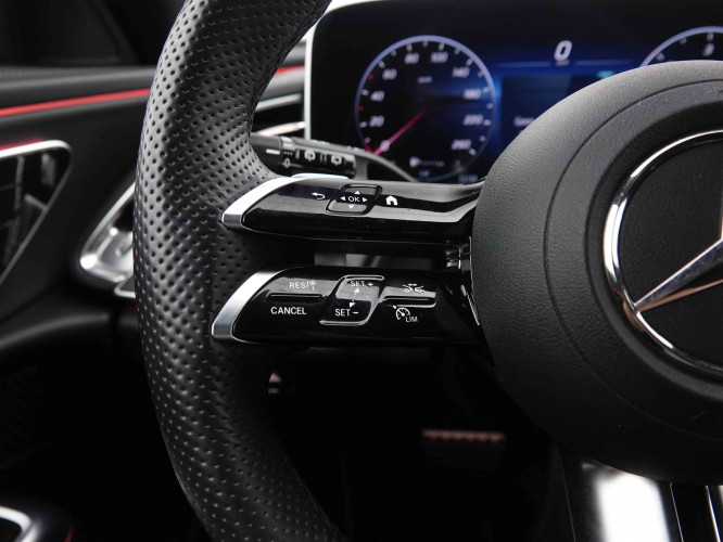 MERCEDES_MERCEDES_EKLASSE_2548880_21.jpg