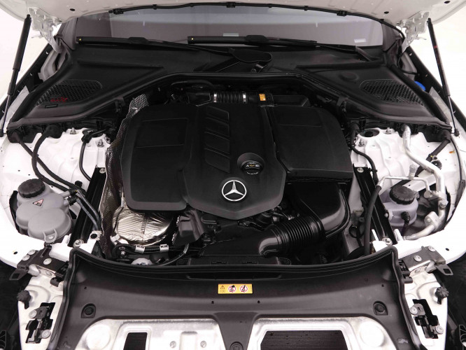MERCEDES_MERCEDES_EKLASSE_2548880_25.jpg