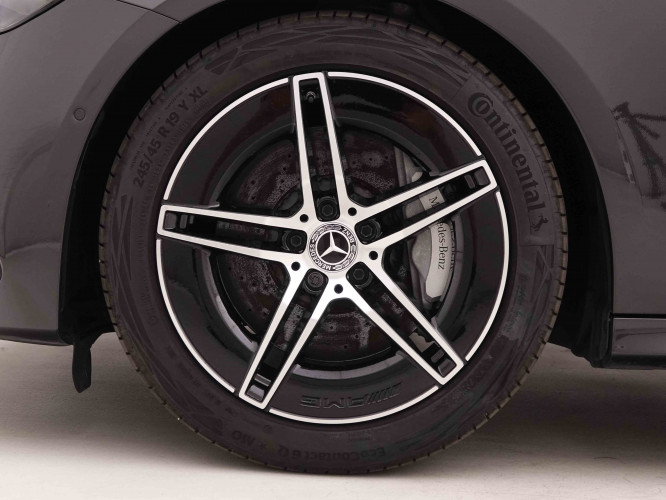 MERCEDES_MERCEDES_EKLASSE_2548881_23.jpg