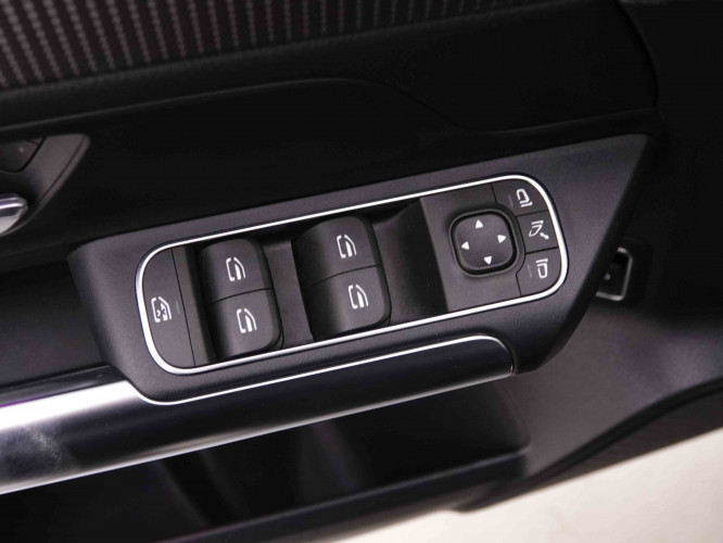 MERCEDES_MERCEDES_EQA_2548678_23.jpg