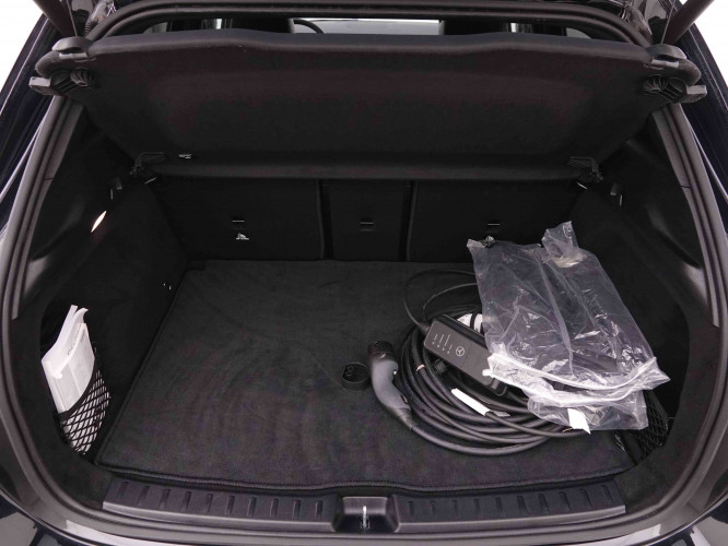 MERCEDES_MERCEDES_EQA_2548678_5.jpg