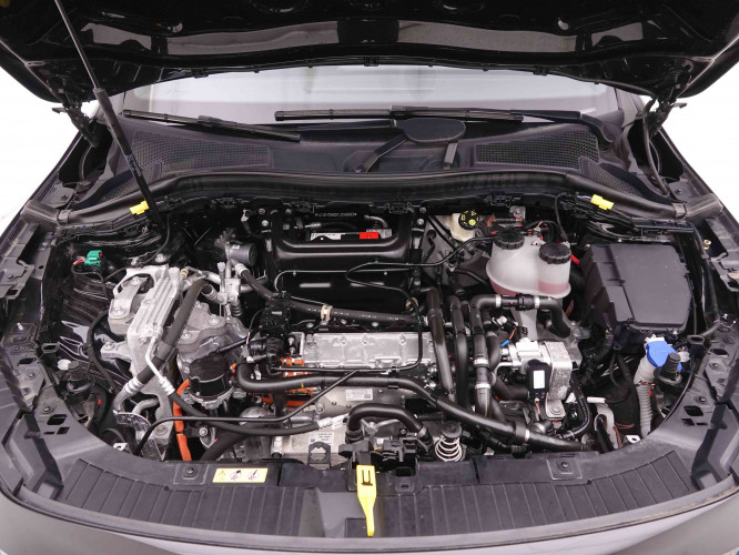 MERCEDES_MERCEDES_EQA_2548678_57.jpg