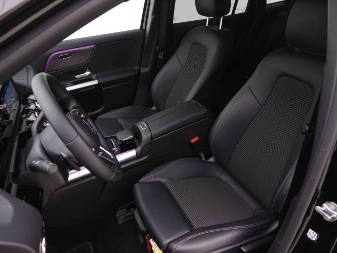 MERCEDES_MERCEDES_EQA_2548678_9.jpg