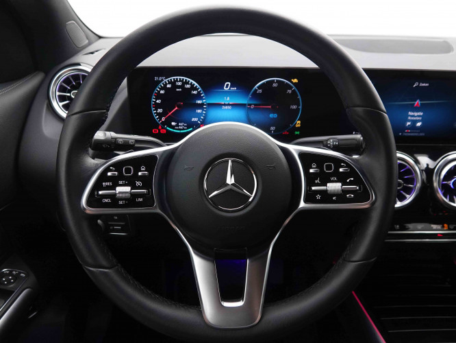 MERCEDES_MERCEDES_EQA_2549822_9.jpg