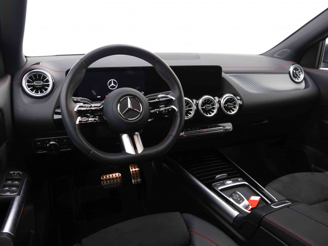 MERCEDES_MERCEDES_EQA_2551128_8.jpg