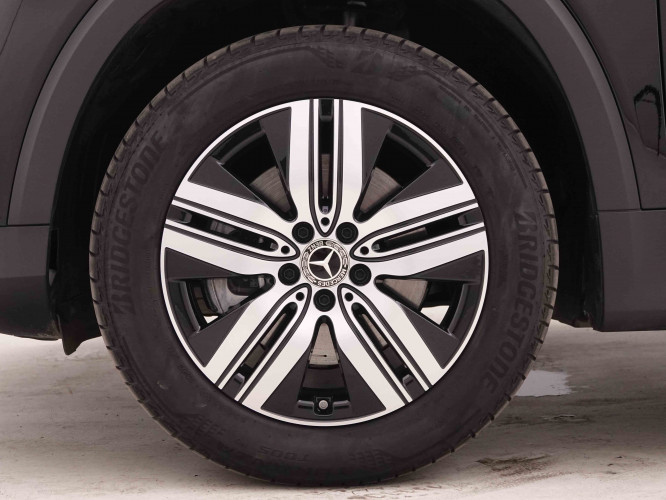 MERCEDES_MERCEDES_EQB_2548010_24.jpg