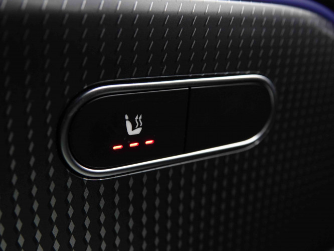 MERCEDES_MERCEDES_EQB_2551260_24.jpg MERCEDES_MERCEDES_EQB_2551260_24.jpg