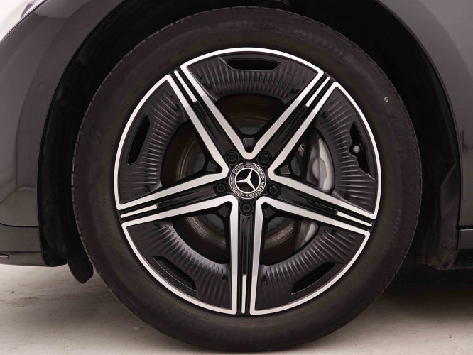 MERCEDES_MERCEDES_EQE_2550765_23.jpg