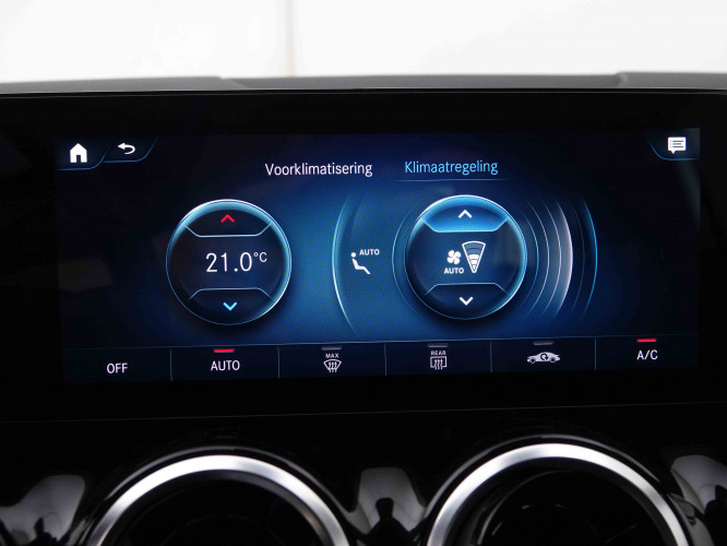 MERCEDES_MERCEDES_GLA_2548578_14.jpg