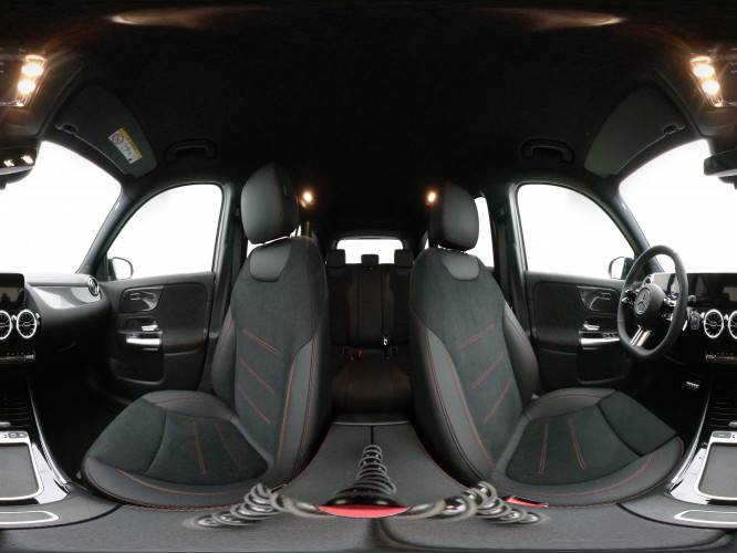 MERCEDES_MERCEDES_GLA_2654726_25.jpg