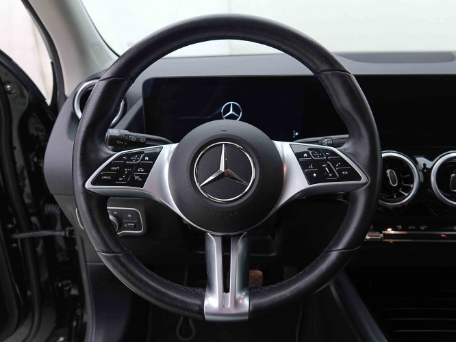 MERCEDES_MERCEDES_GLA_2655413_9.jpg MERCEDES_MERCEDES_GLA_2655413_9.jpg