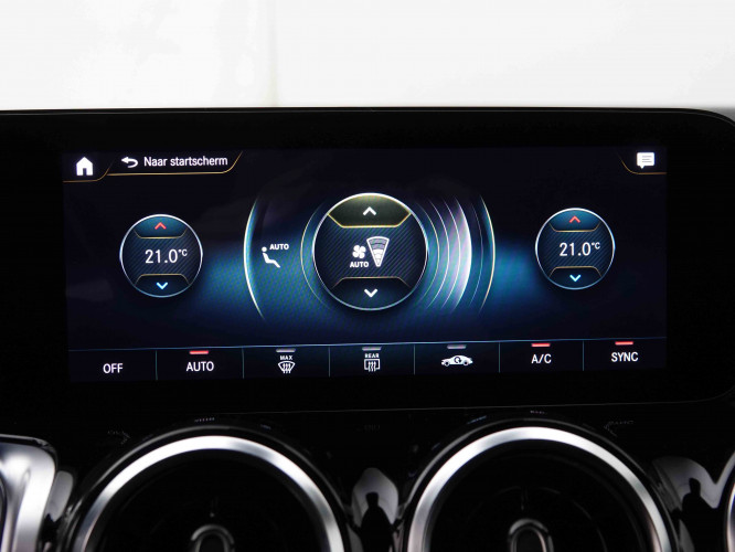 MERCEDES_MERCEDES_GLB_2548381_14.jpg