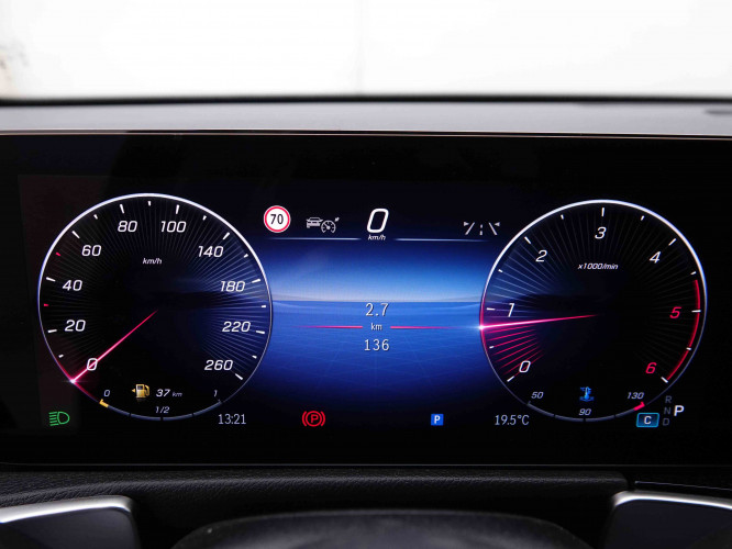 MERCEDES_MERCEDES_GLB_2549326_17.jpg
