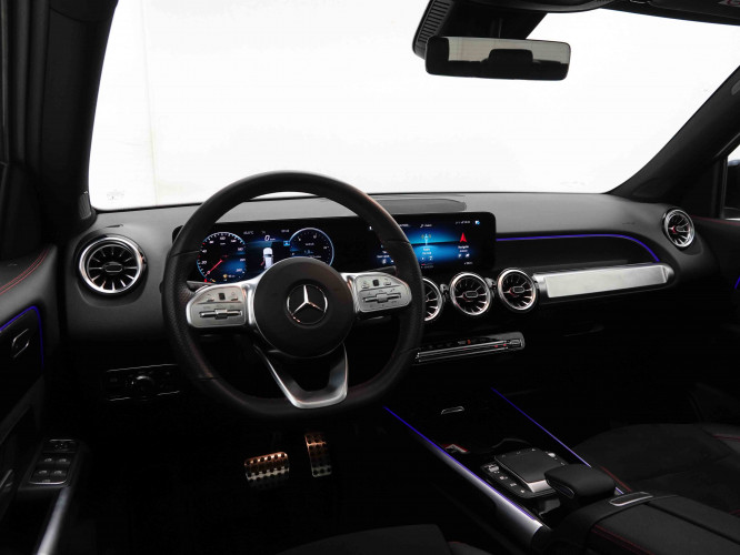 MERCEDES_MERCEDES_GLB_2549454_7.jpg