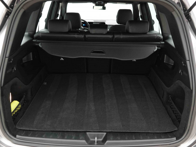 MERCEDES_MERCEDES_GLB_2654533_5.jpg