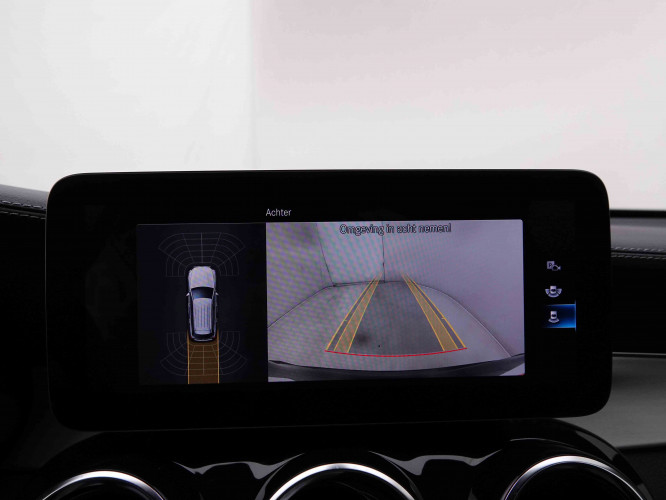 MERCEDES_MERCEDES_GLC_2548721_13.jpg