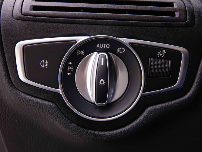 MERCEDES_MERCEDES_GLC_2548721_9.jpg