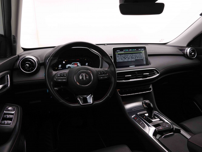 MG_MG_EHS_2550303_32.jpg MG_MG_EHS_2550303_32.jpg