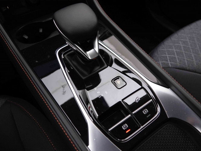 MG_MG_HS_2549254_14.jpg MG_MG_HS_2549254_14.jpg